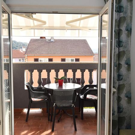 Guesthouse Zagora Pula Eksteriør billede